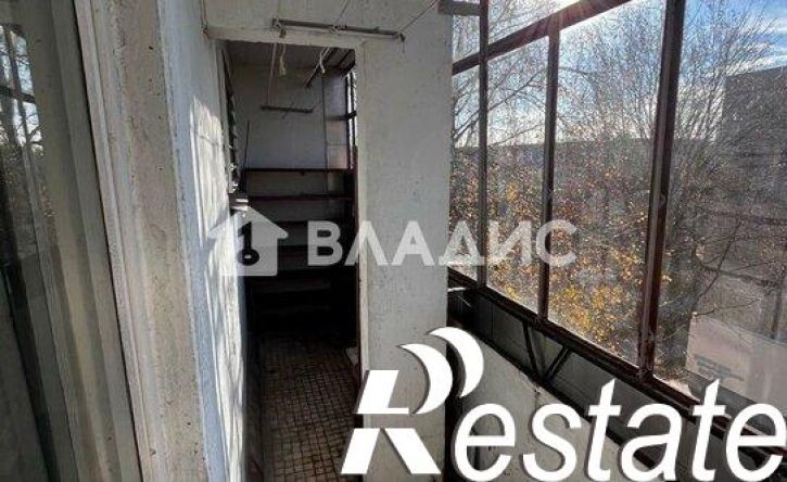 3-комн квартира улица Суворова, 11,  д. 11